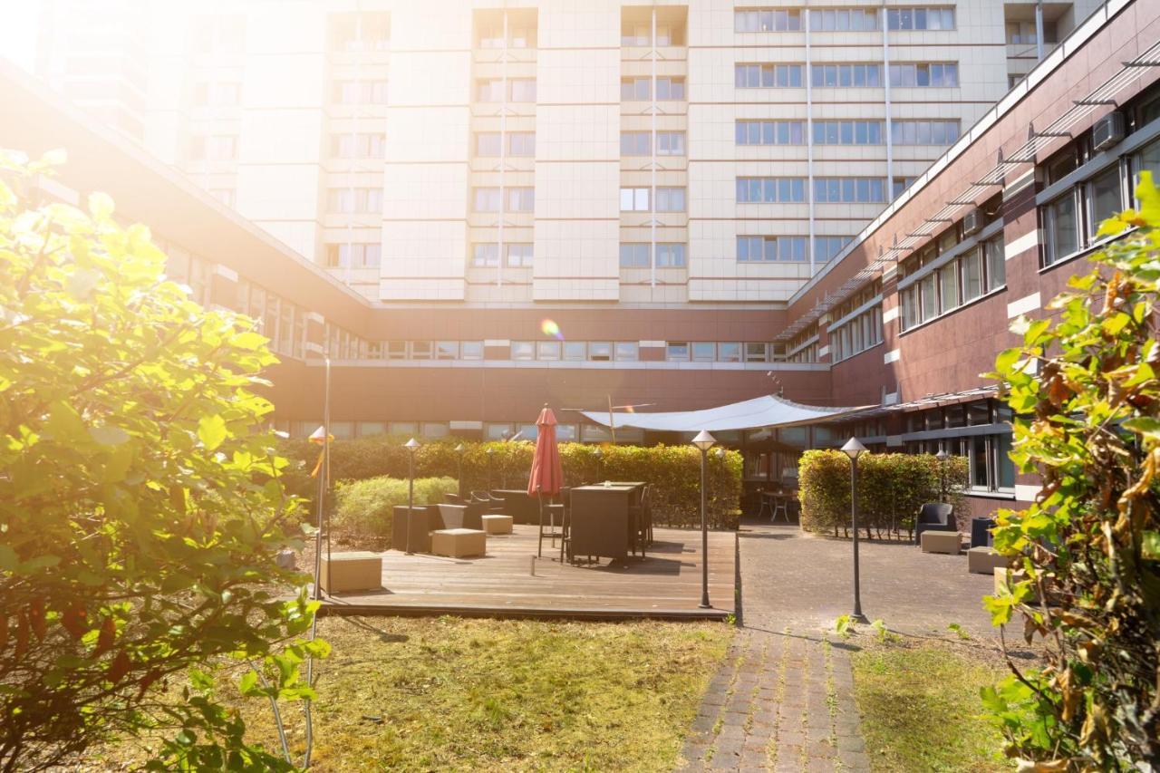 Rcadia Gaming House Bed & Breakfast Hamburg Bagian luar foto