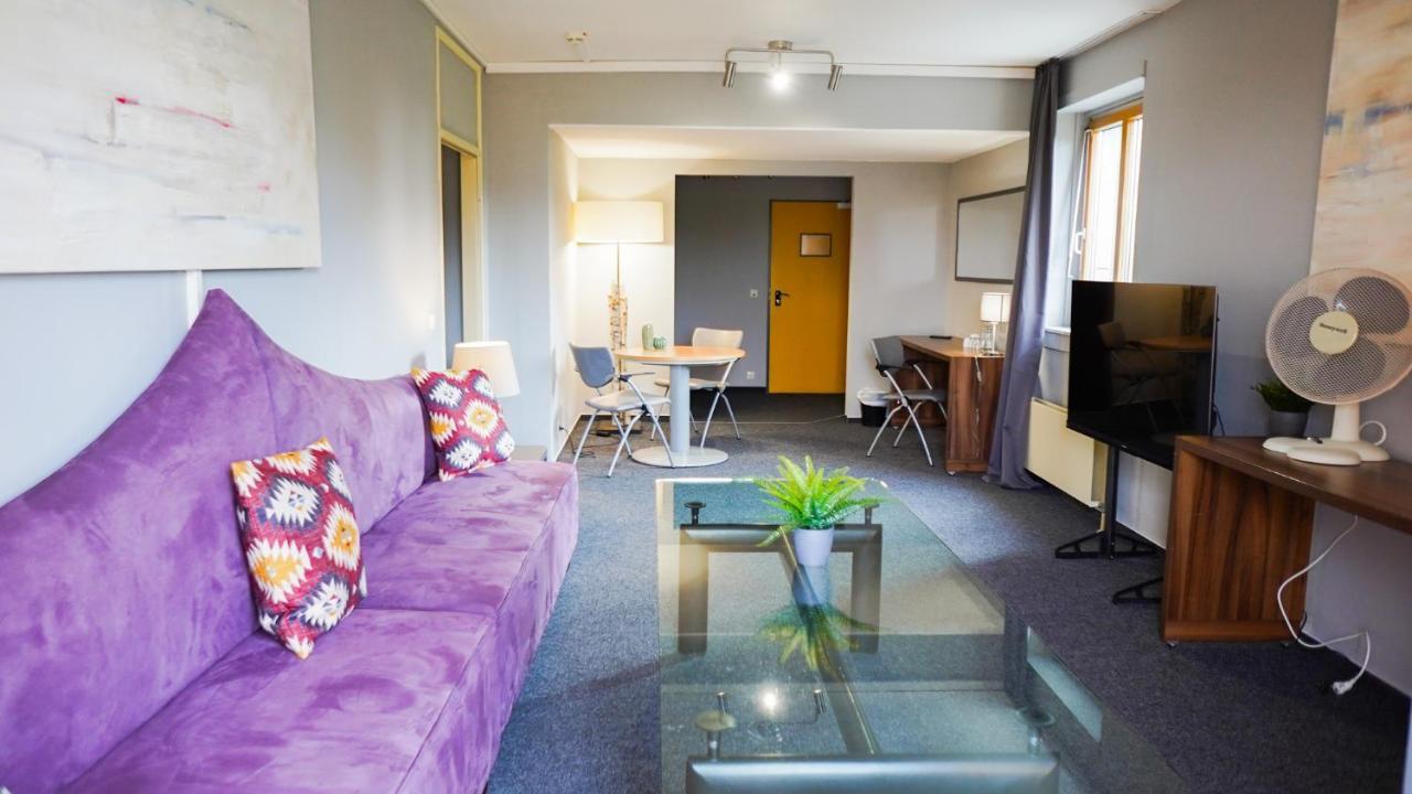 Rcadia Gaming House Bed & Breakfast Hamburg Bagian luar foto